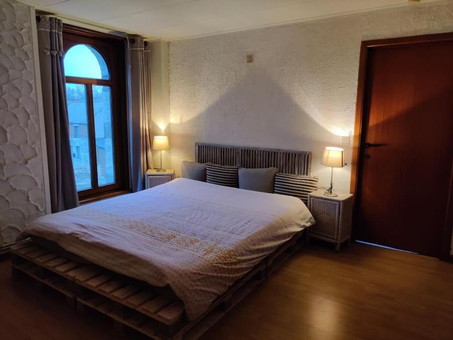 Appartement Cosy A Chimay Exterior foto